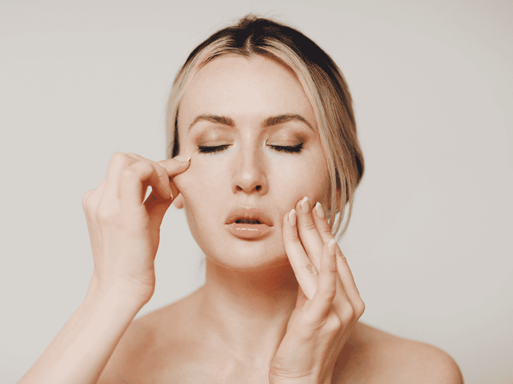Profile of a woman with a defined chin area after fat dissolving injections for contouring and improved appearance in Conshohocken at Forte Faces.